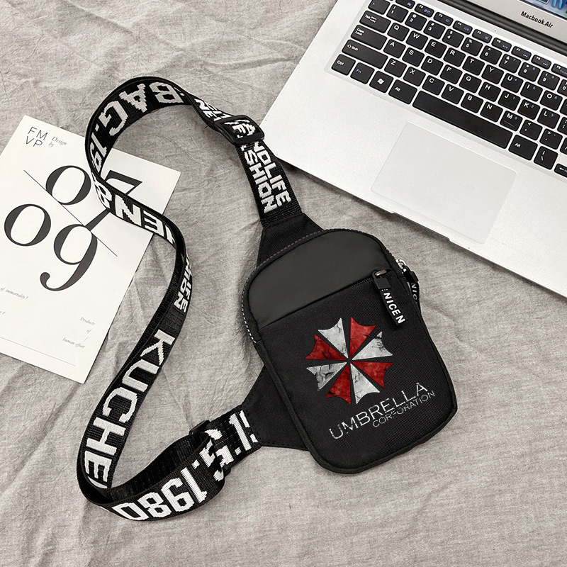 Resident Evil Sports Chest Bag - Sports Equipment Bag recensione e prezzo